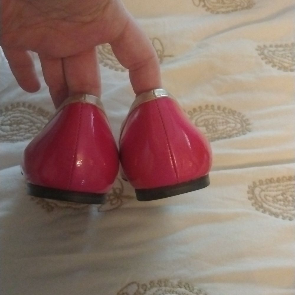 Lilly Pulitzer  - Picture 7 of 7